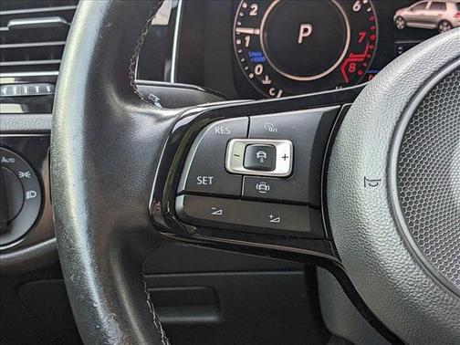 2019 Volkswagen Golf R 2.0T DSG