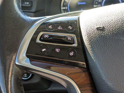 2018 Cadillac Escalade ESV Luxury