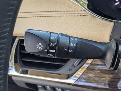 2014 Toyota Avalon Limited