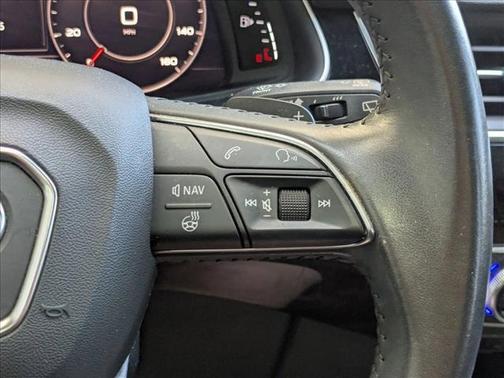 Glacier White Metallic 2019 Audi Q7 55 Premium Plus