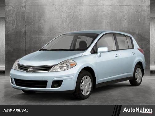 2012 Nissan Versa 1.8 S