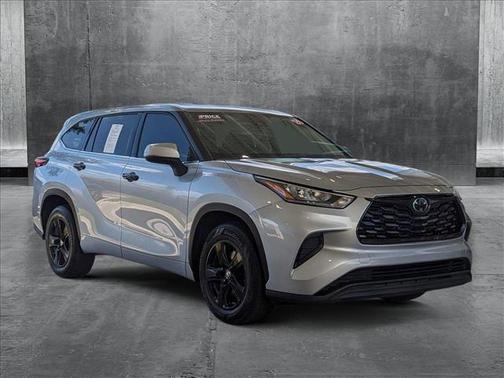 2020 Toyota Highlander L