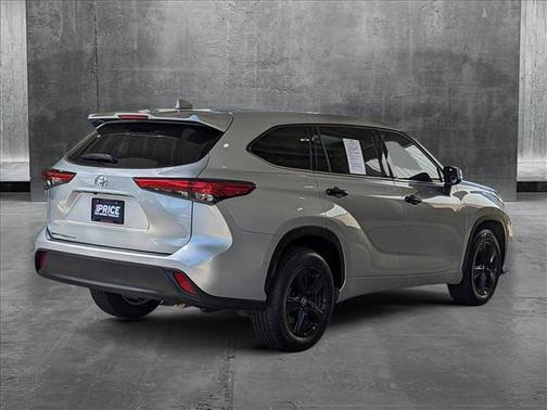 2020 Toyota Highlander L