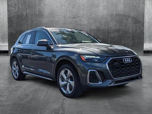 2023 Audi Q5 45 S line Premium Plus