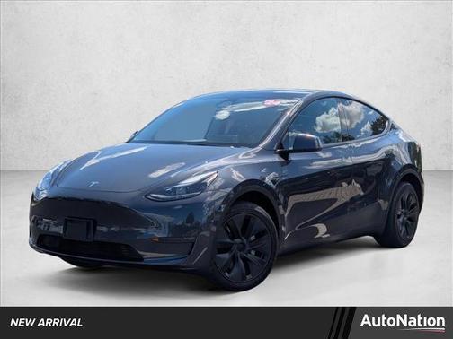 Silver/Gray 2024 Tesla Model Y Long Range Dual Motor All-Wheel Drive