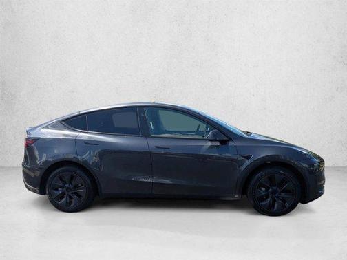 Silver/Gray 2024 Tesla Model Y Long Range Dual Motor All-Wheel Drive