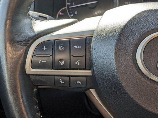 2017 Lexus ES 350 Base