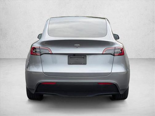 Silver/Gray 2025 Tesla Model Y Long Range Dual Motor Rear-Wheel Drive