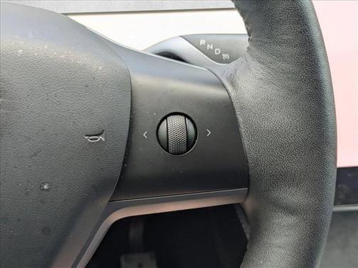 Silver/Gray 2025 Tesla Model Y Long Range Dual Motor Rear-Wheel Drive