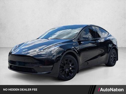 Silver/Gray 2025 Tesla Model Y Long Range Dual Motor Rear-Wheel Drive