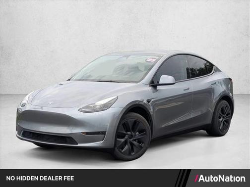 Silver/Gray 2025 Tesla Model Y Long Range Dual Motor Rear-Wheel Drive