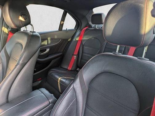 2016 Mercedes-Benz C-Class 4MATIC