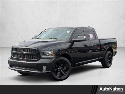 2017 RAM 1500 Night Crew Cab 4x4 6'4' Box