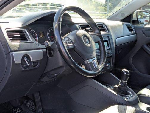 2013 Volkswagen Jetta SE