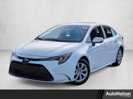 2025 Toyota Corolla LE