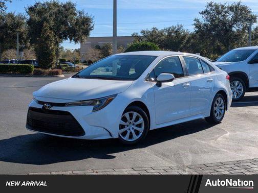 2025 Toyota Corolla LE