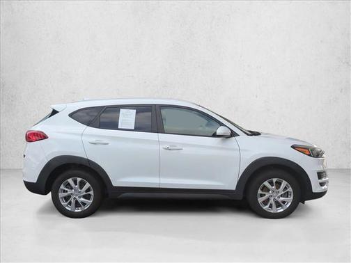 Dazzling White 2019 Hyundai TUCSON Value