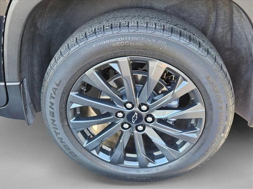 Mosaic Black Metallic 2023 Chevrolet Traverse RS