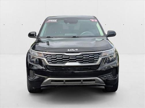 2023 Kia Seltos LX