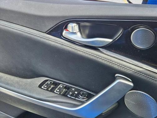 2019 Kia Stinger Base