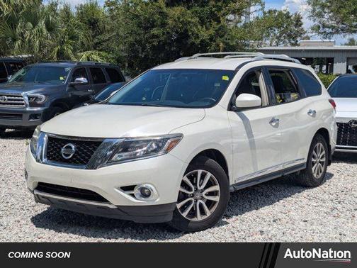 2016 Nissan Pathfinder SL