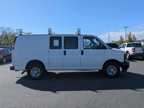 2017 Chevrolet Express 2500 Work Van