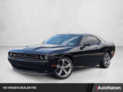 Pitch Black Clearcoat 2015 Dodge Challenger R/T