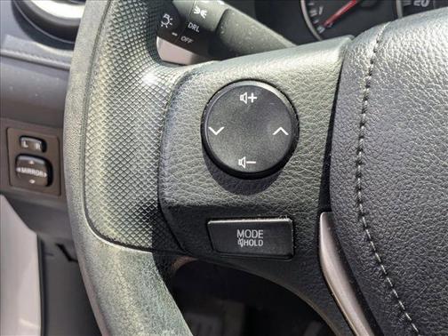 Silver Sky Metallic 2016 Toyota RAV4 LE