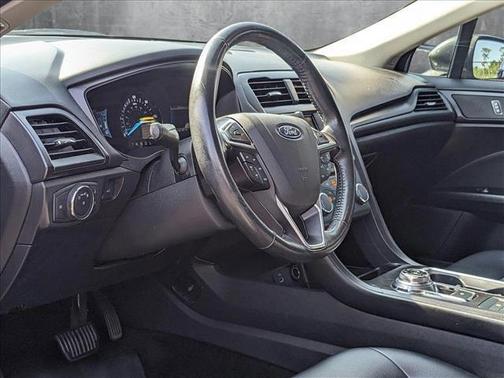 2018 Ford Fusion Hybrid SE