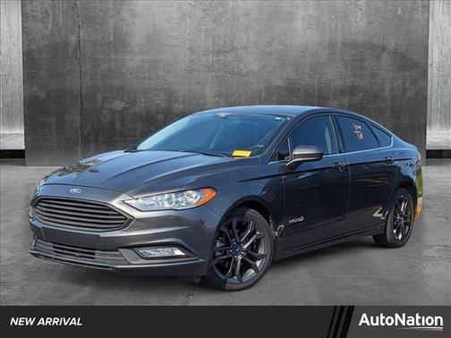 2018 Ford Fusion Hybrid SE