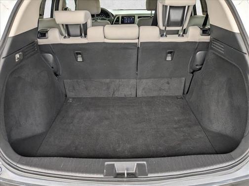 White Orchid Pearl 2017 Honda HR-V EX