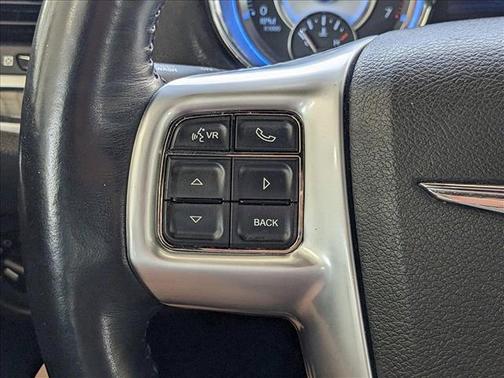2013 Chrysler 300C Base