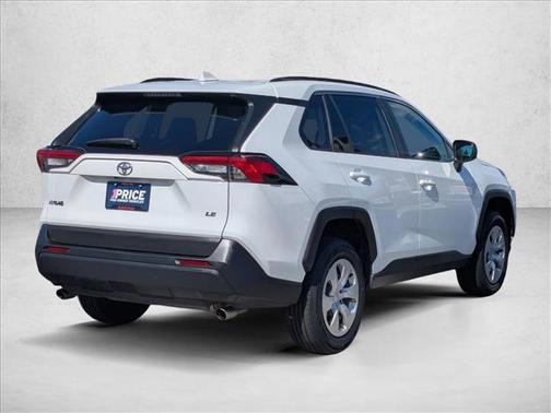 2020 Toyota RAV4 LE