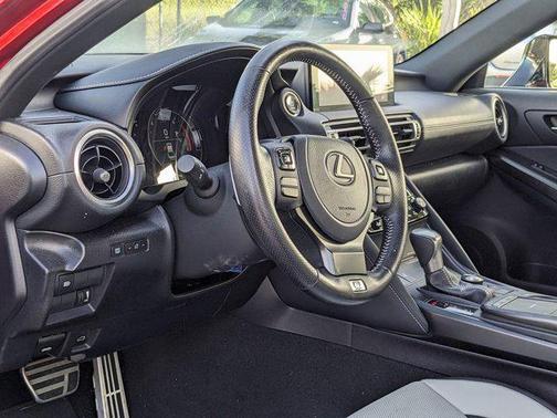 2022 Lexus IS 350 Base