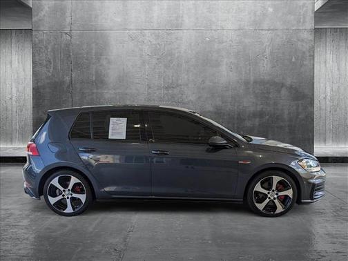 2018 Volkswagen Golf GTI 2.0T S 4-Door
