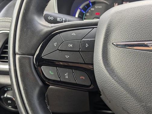 2022 Chrysler Pacifica Hybrid Limited