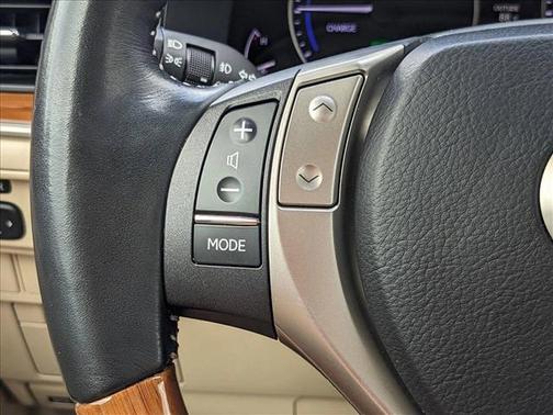2014 Lexus ES 300h Base