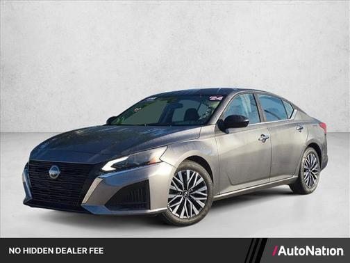 Gun Metallic 2024 Nissan Altima 2.5 SV