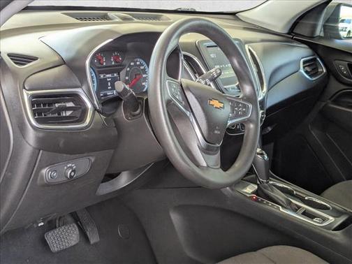 Pepperdust Metallic 2018 Chevrolet Equinox LT