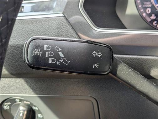 2018 Volkswagen Tiguan 2.0T SEL