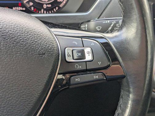 2018 Volkswagen Tiguan 2.0T SEL