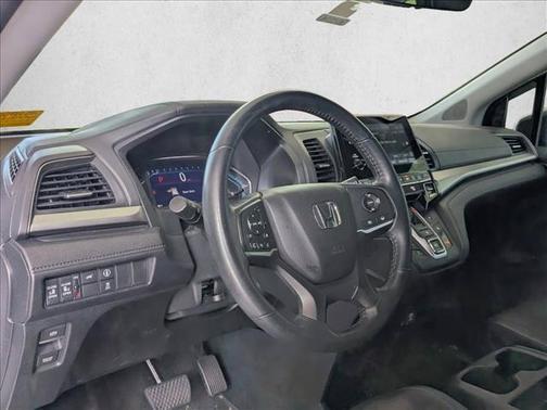 Crystal Black Pearl 2023 Honda Odyssey EX-L