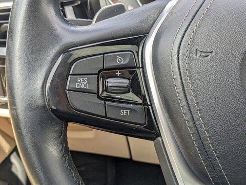 2019 BMW 530 530i