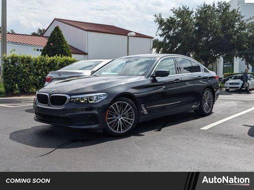 2019 BMW 530 530i