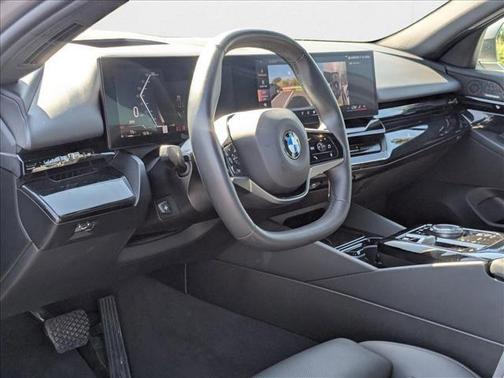 2024 BMW 530 i
