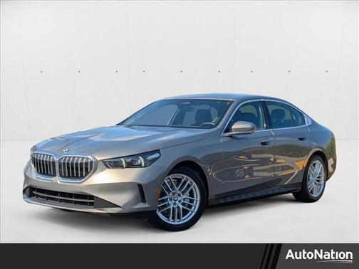 2024 BMW 530 i