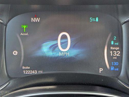 2017 Chrysler Pacifica Hybrid Platinum