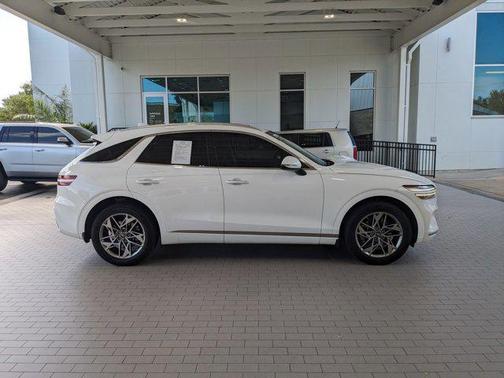 2022 Genesis GV70 2.5T AWD