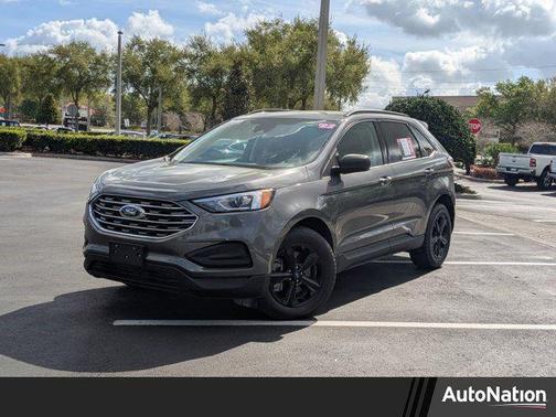 2022 Ford Edge SE