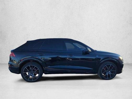 Orca Black Metallic 2020 Audi Q8 55 Prestige